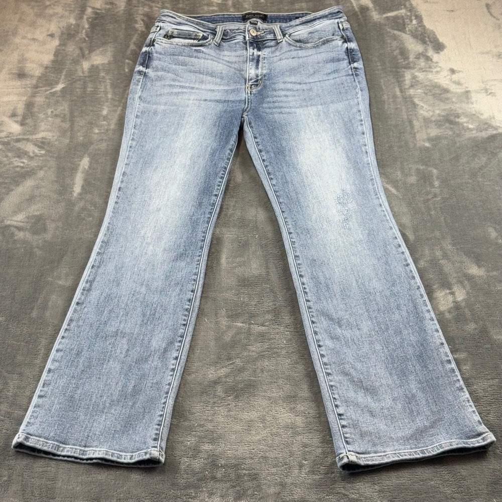 Judy Blue Los Angeles Light Wash Bootcut Jeans 13/31 Distressed Stretch Denim